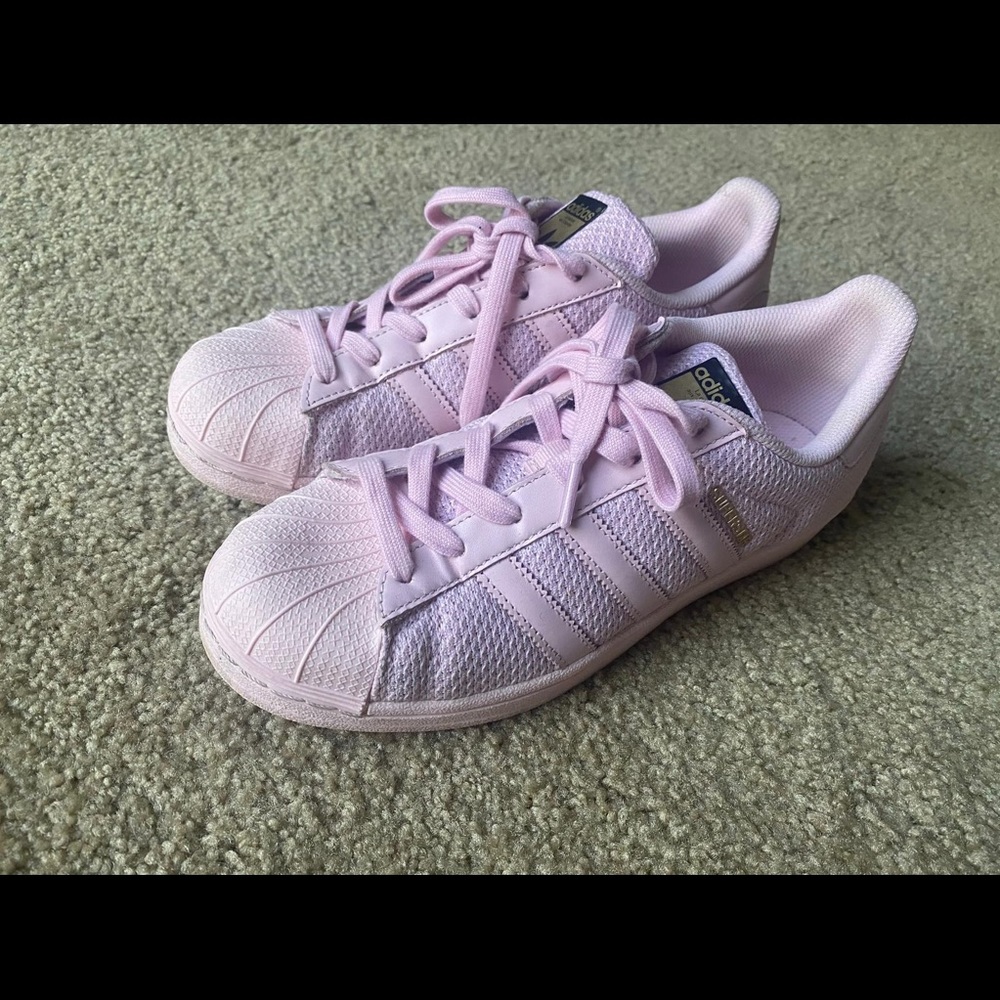 Adidas Sneakers